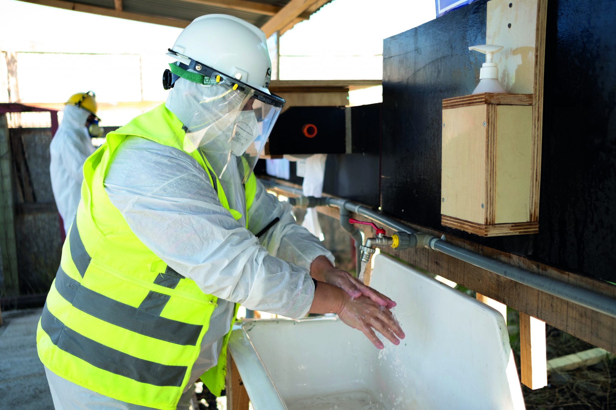 Avance Del COVID-19 En El Sector: Desafíos Humanos Y Tecnológicos En La ...