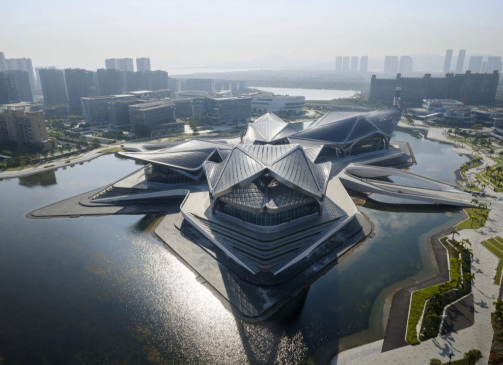 El Centro Cívico de Arte Jinwan de Zhuhai, obra de Zaha Hadid Architects